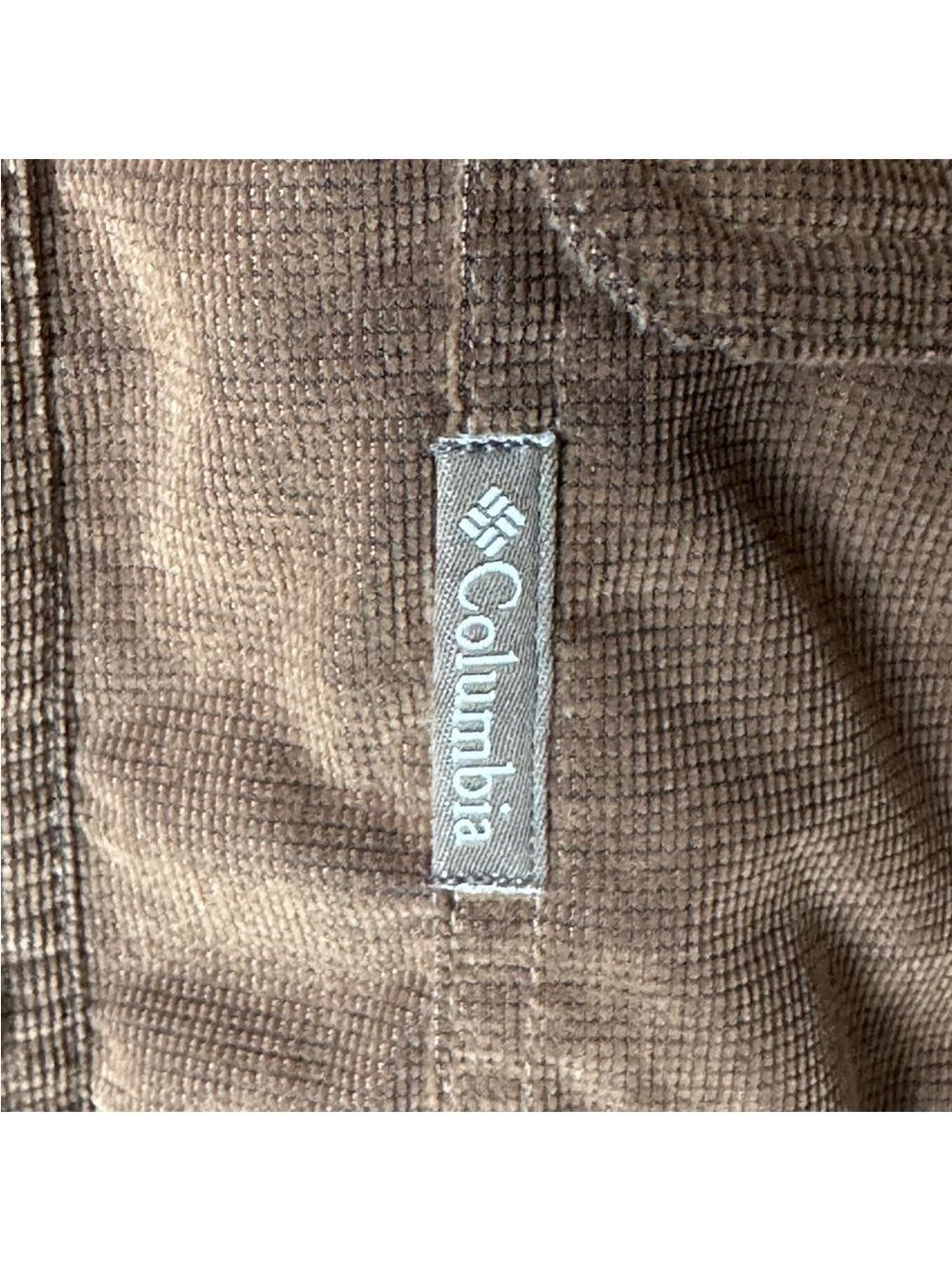 Columbia Men’s Button Down Brown Long Sleeve Shirt Size Small - Picture 2 of 4